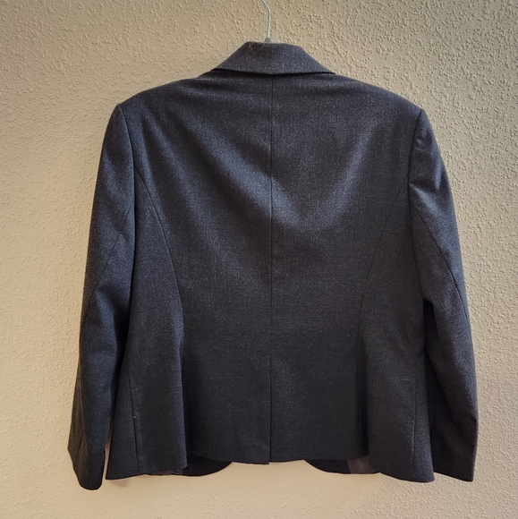 Brand New w/o Tags Women's Suit Jacket - Picture 2 of 3